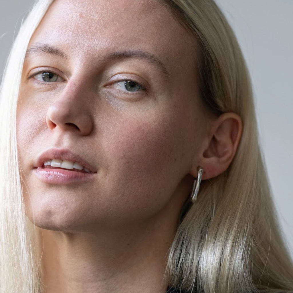 ARRACADAS CURVY MEDIANAS