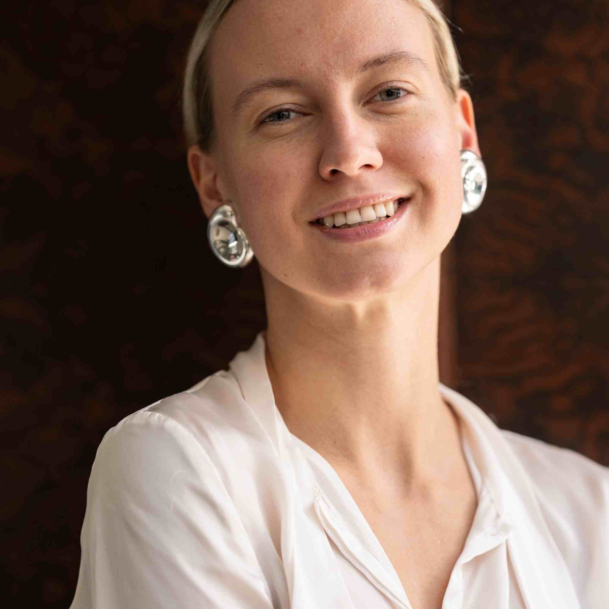 ARETES GOTA PLANA GRANDE