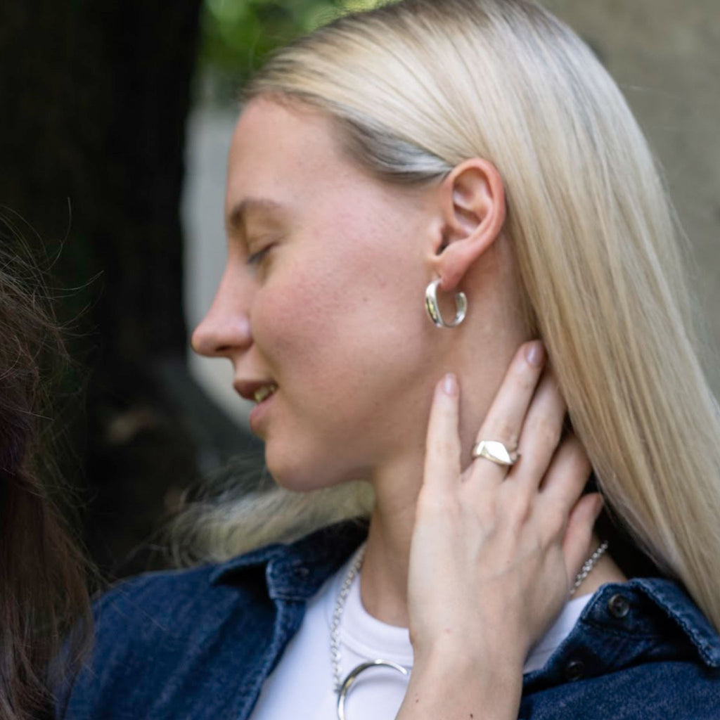 ARRACADAS LISAS CHICAS