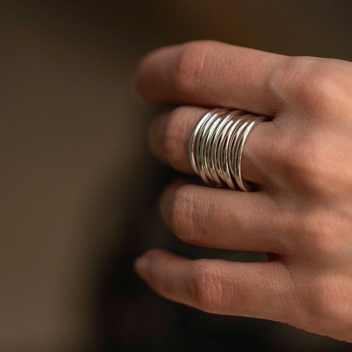 ANILLO ENREDADO