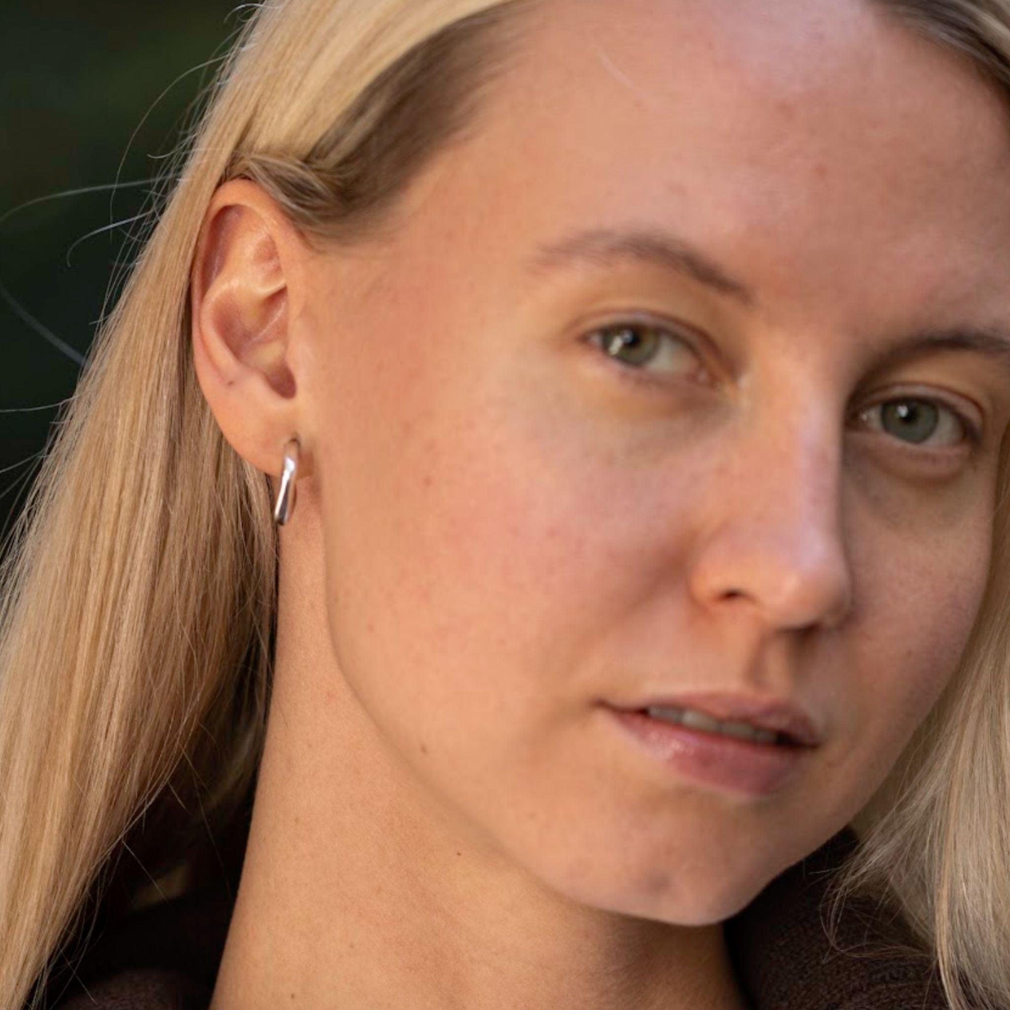 ARRACADAS CUADRADAS CHICAS